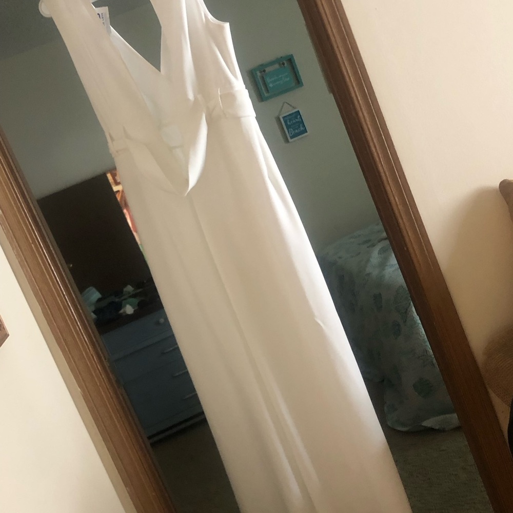 Romper - Picture 2 of 3